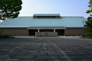 稲沢市荻須記念美術館