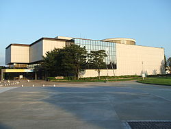 富山県立近代美術館